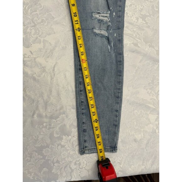 Judy Blue Size 13/31 Lace Patch Distressed Mid Rise Skinny Jeans Stretch - Picture 11 of 11